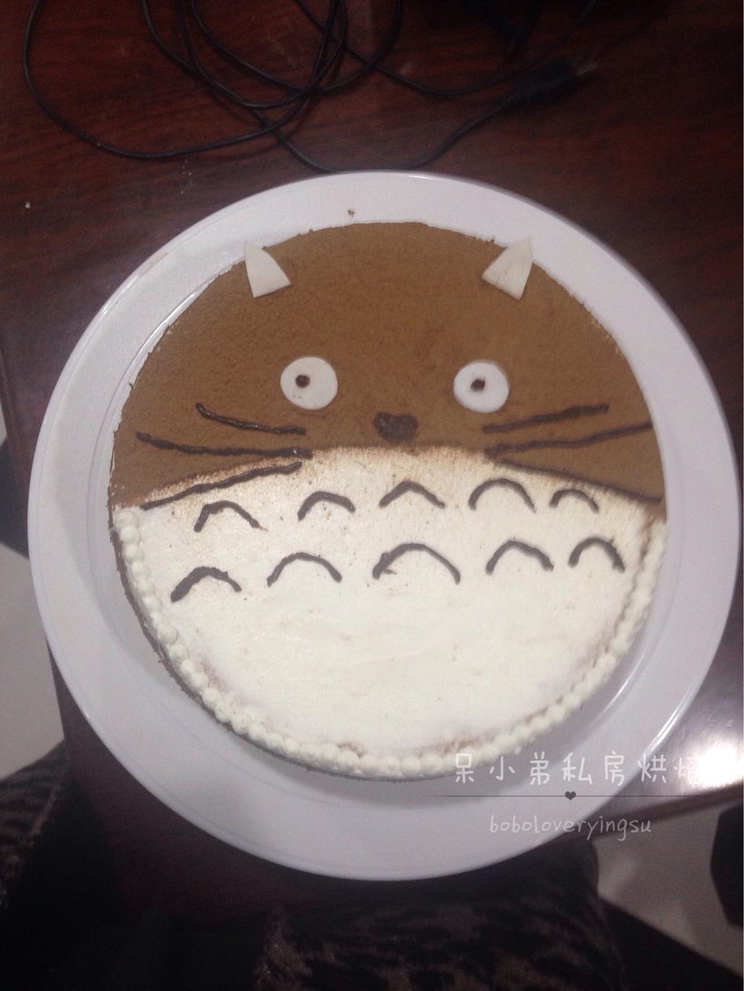 奶酪戚风龙猫蛋糕