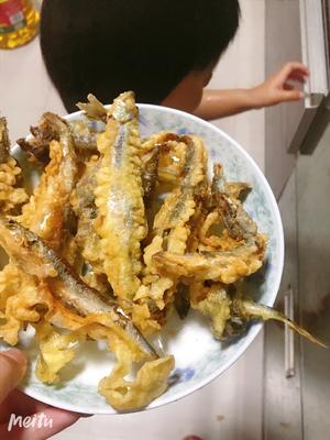 超简单香炸酥脆多春鱼儿童辅食小零食嘎嘣脆美味的做法 步骤6