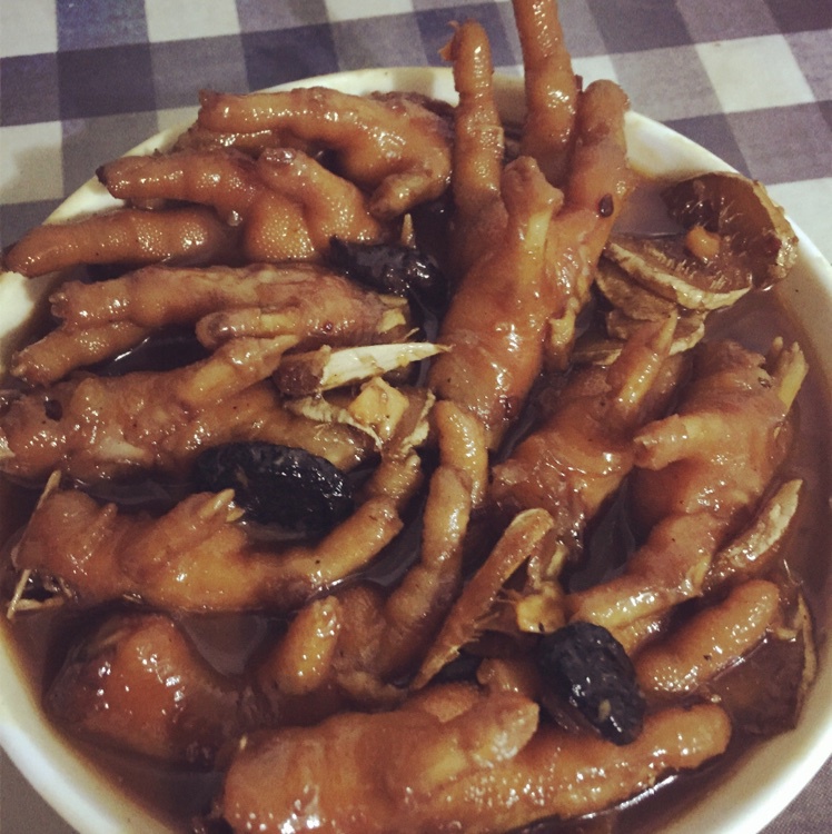 秘制红烧鸡爪