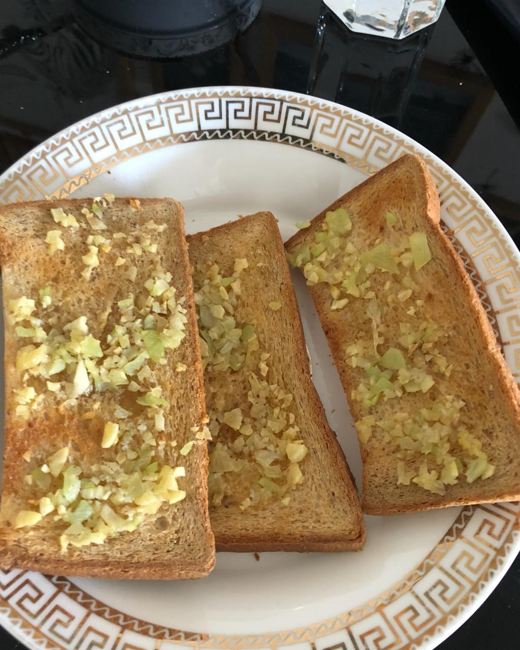 香蒜面包条