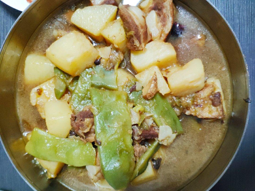 土豆豆角炖排骨