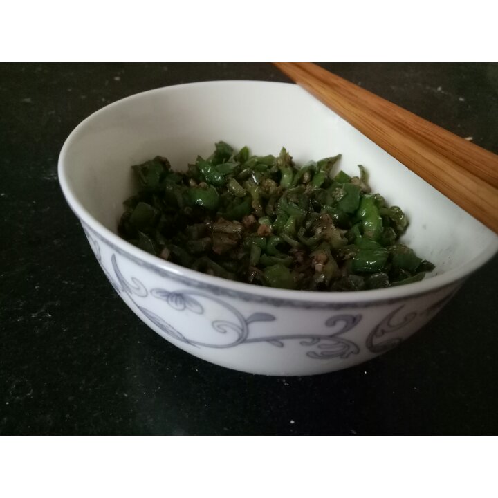 秘制下饭青椒酱