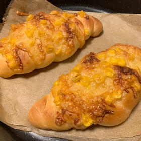 火腿玉米软面包                         营养早餐面包