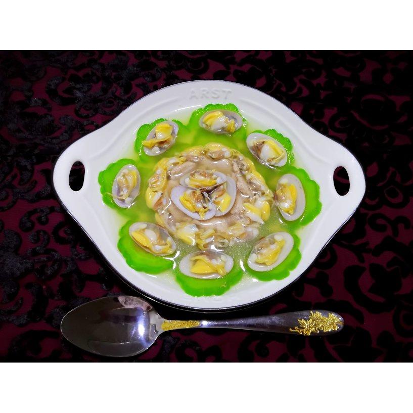 花甲苦瓜汤🍲靓汤不用老火 快手鲜味满口回甘 特别适合上班一族！