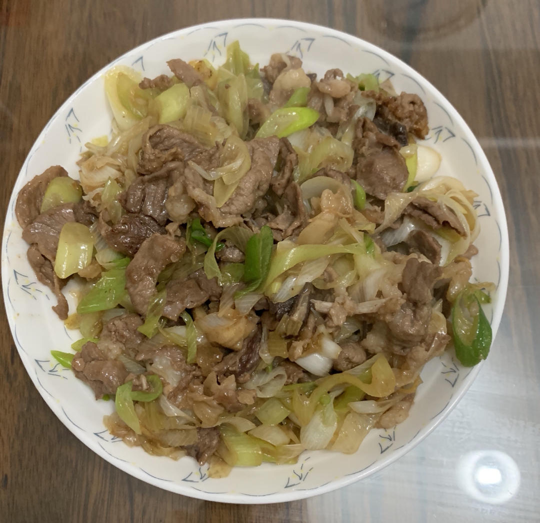 炒了20多年的葱爆羊肉