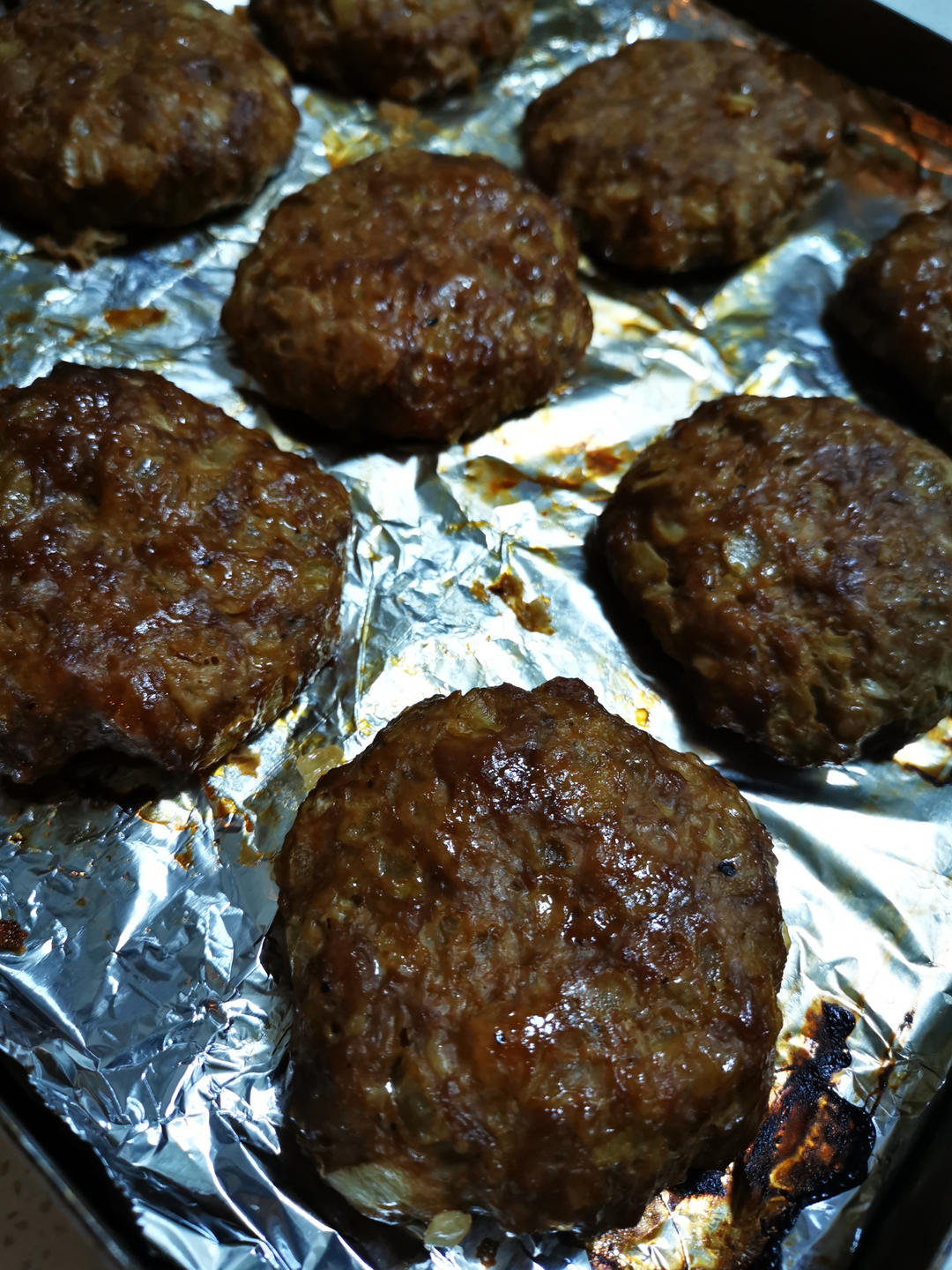 不输给牛肉的猪肉汉堡肉饼