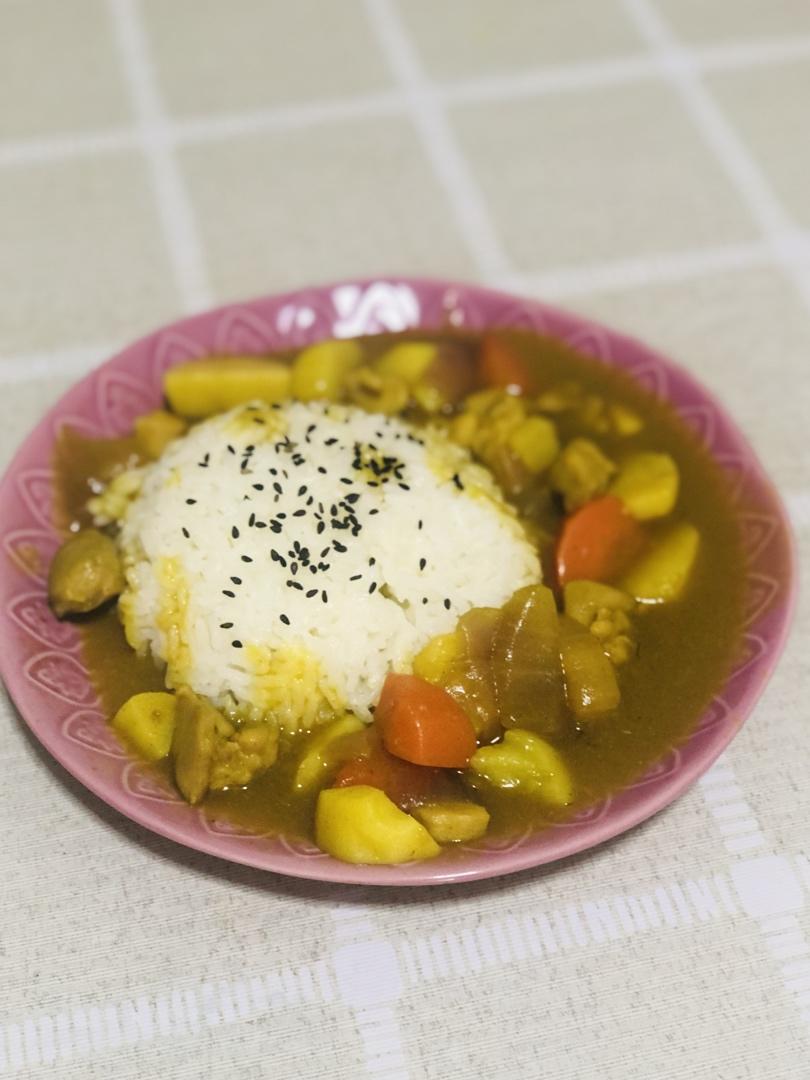 鸡肉咖喱饭