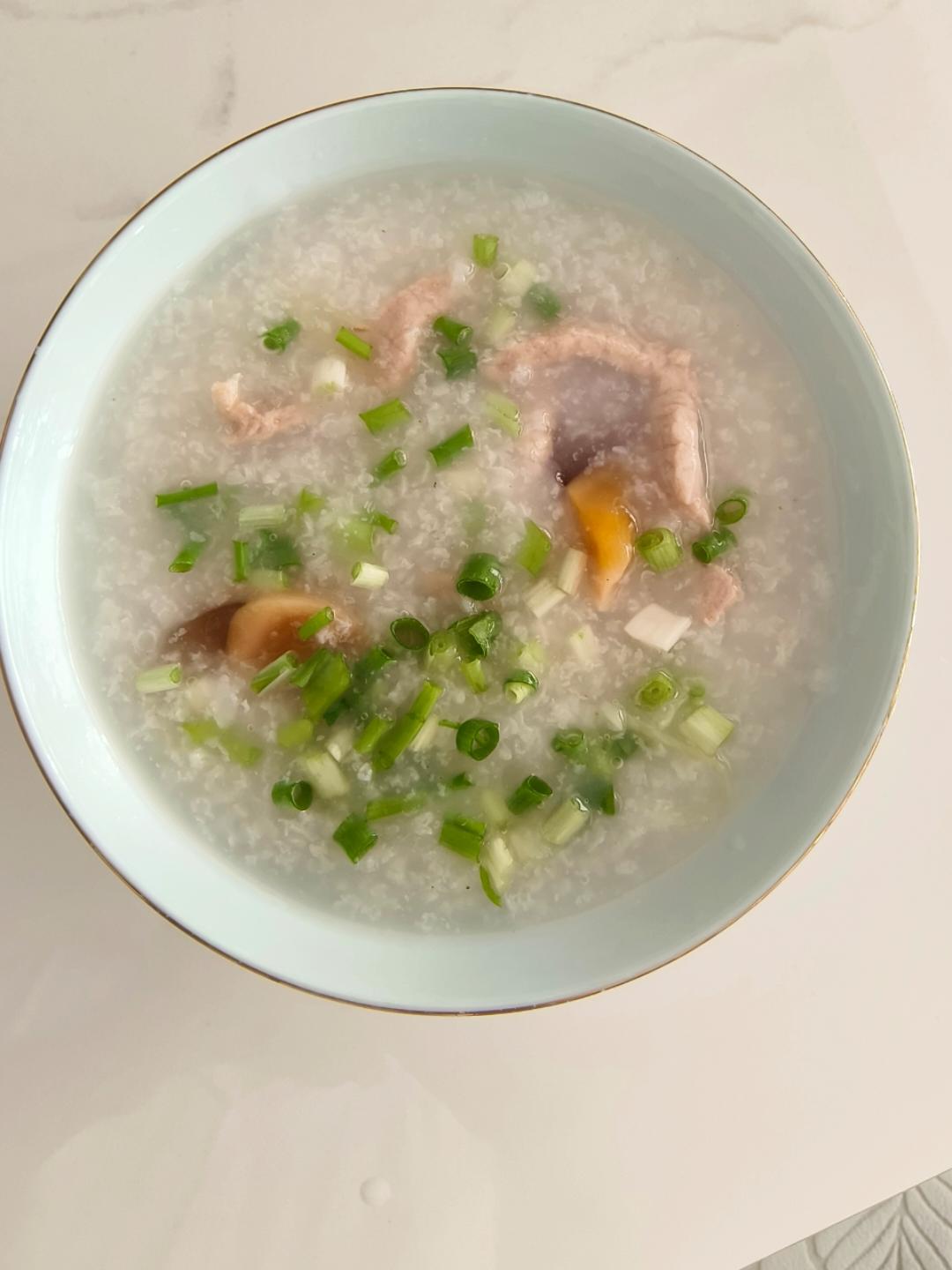 十五分钟快手之香滑皮蛋瘦肉粥(附五分钟电饭煲电压力锅更快捷方法)