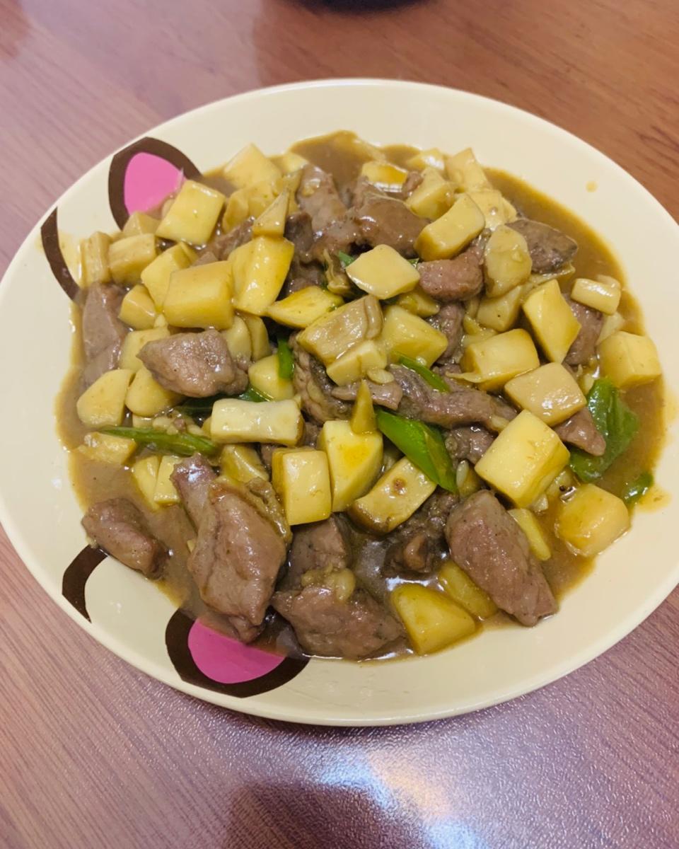 家常菜~杏鲍菇烧牛肉粒