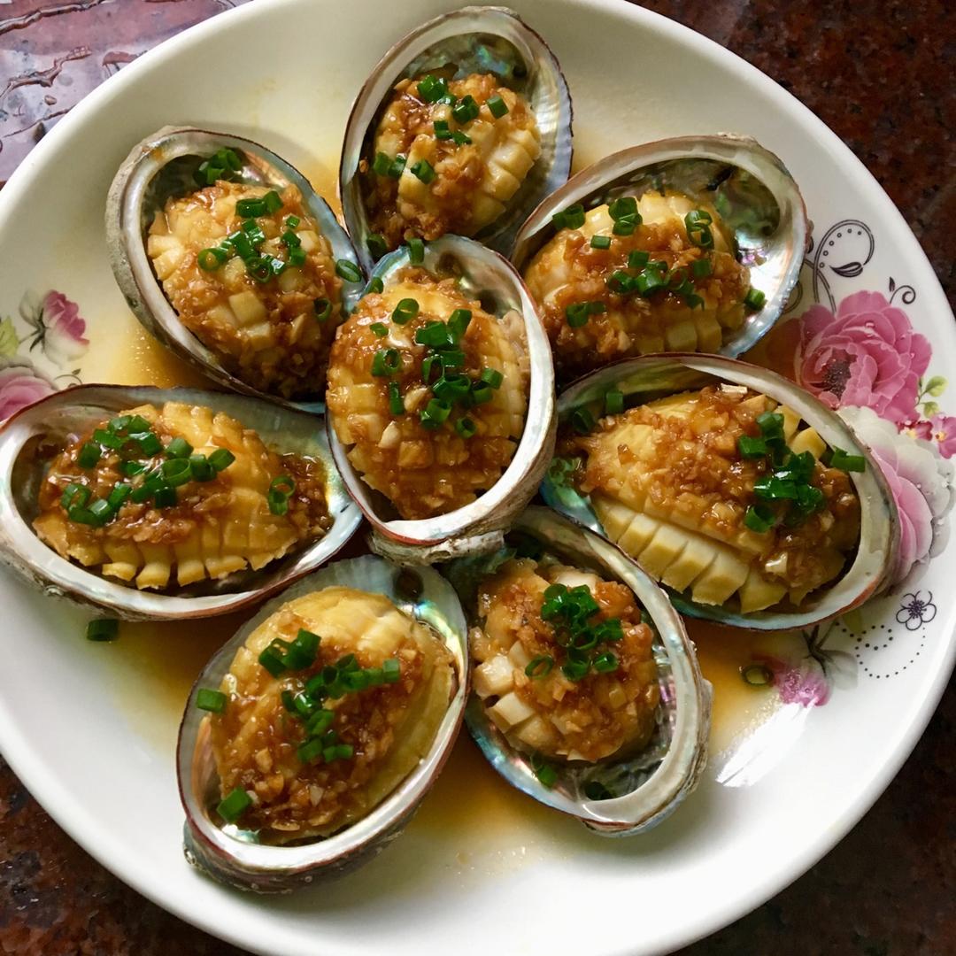 【清蒸小鲍鱼【曼达小馆】2017年夜饭图片】我和旧时光_下厨房