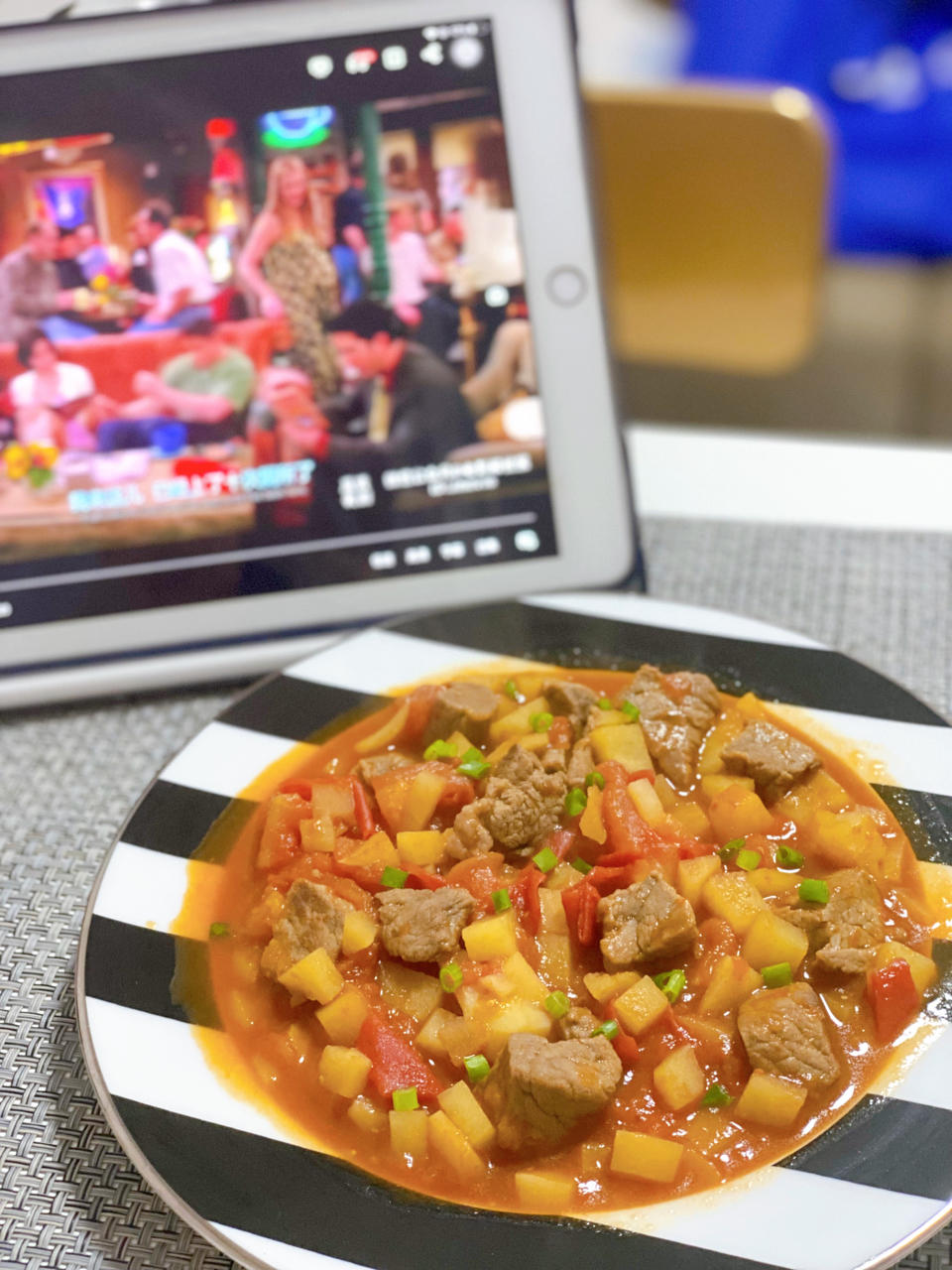 适合小孩吃的～番茄牛肉土豆