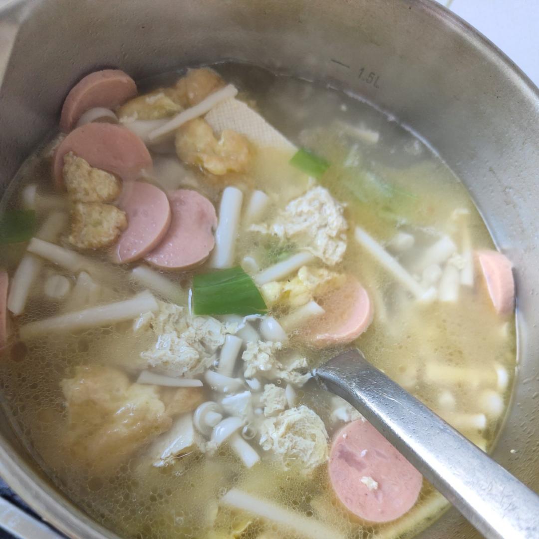 蟹味菇豆腐汤丨健康营养身体壮！！