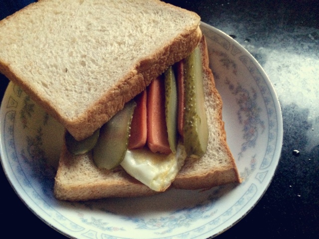 快手早餐 -- 吐司太阳蛋