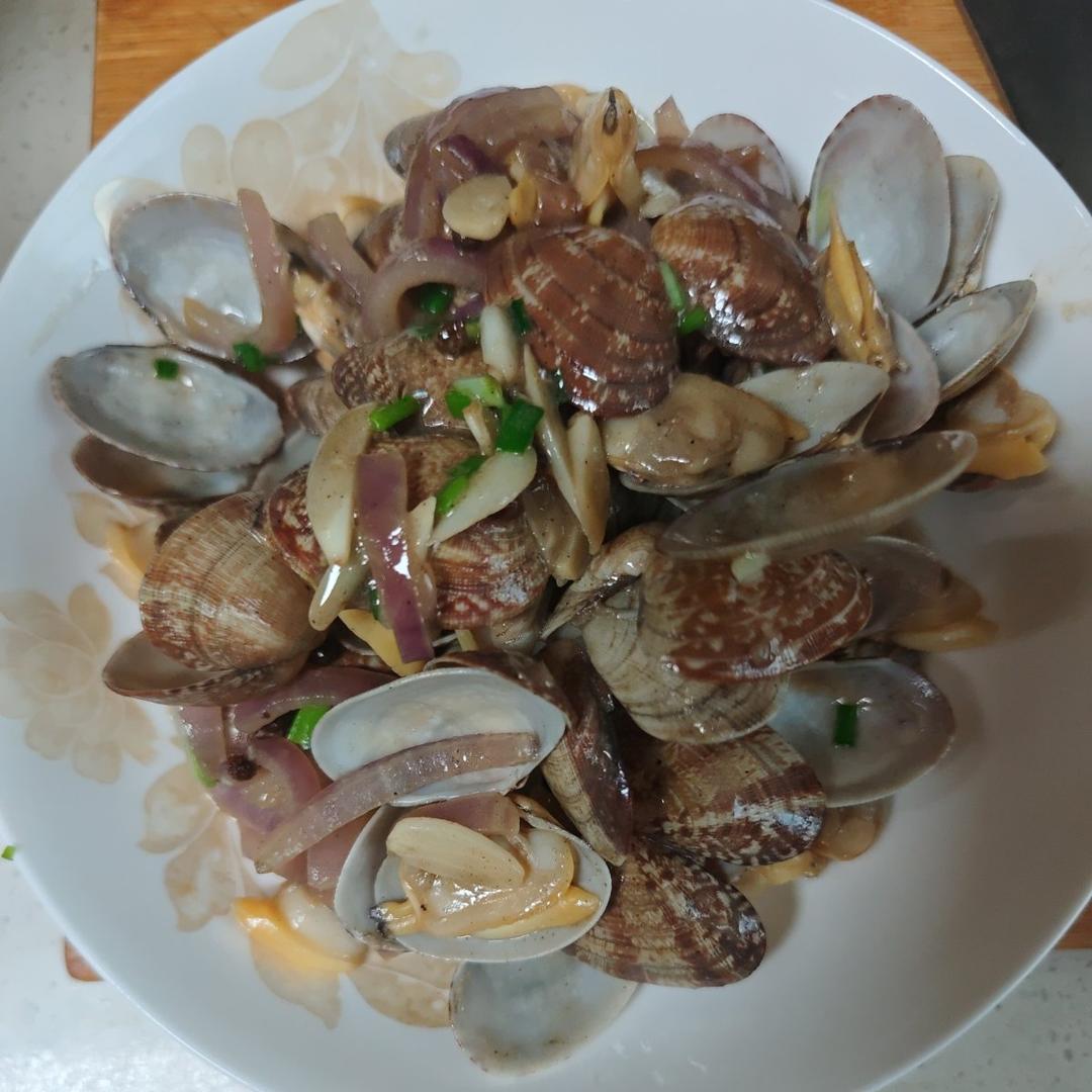 洋葱炒花甲