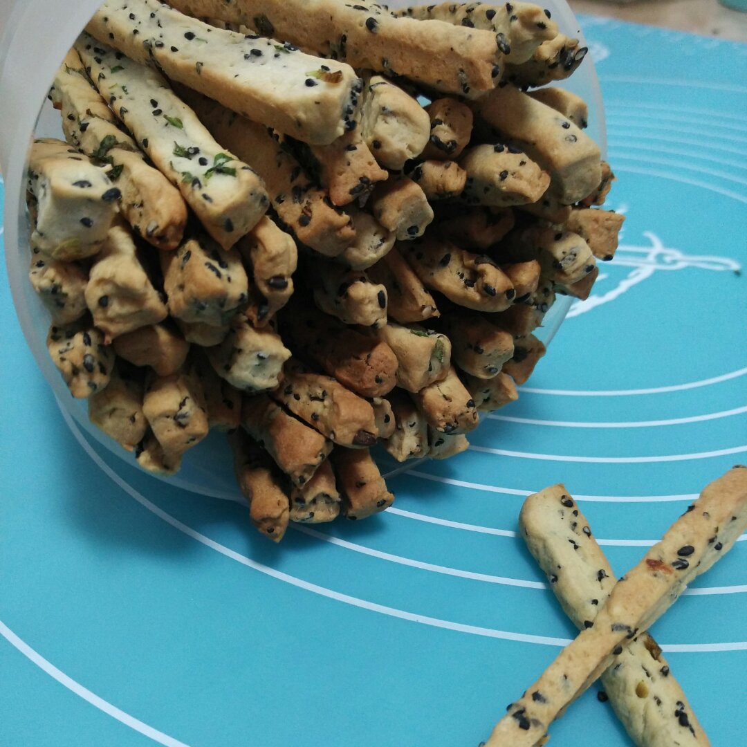 黑芝麻咸香饼干