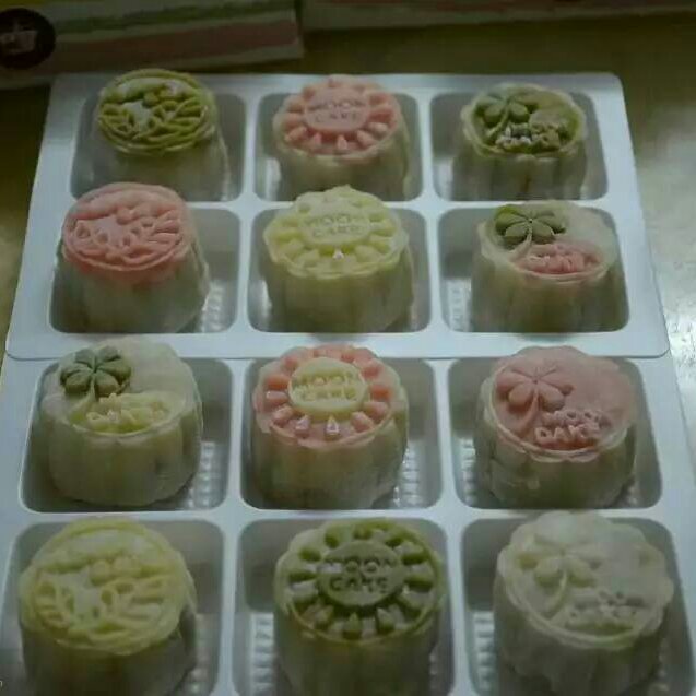 《Tinrry下午茶》冰皮月饼（奶黄馅）
