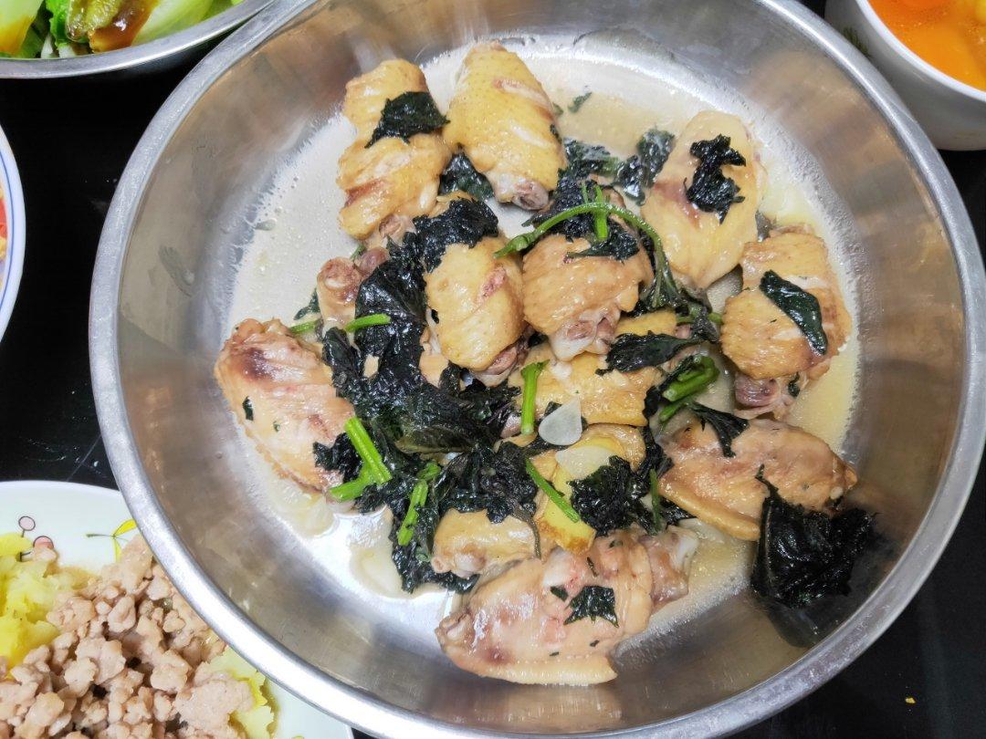紫苏焖鸡翅