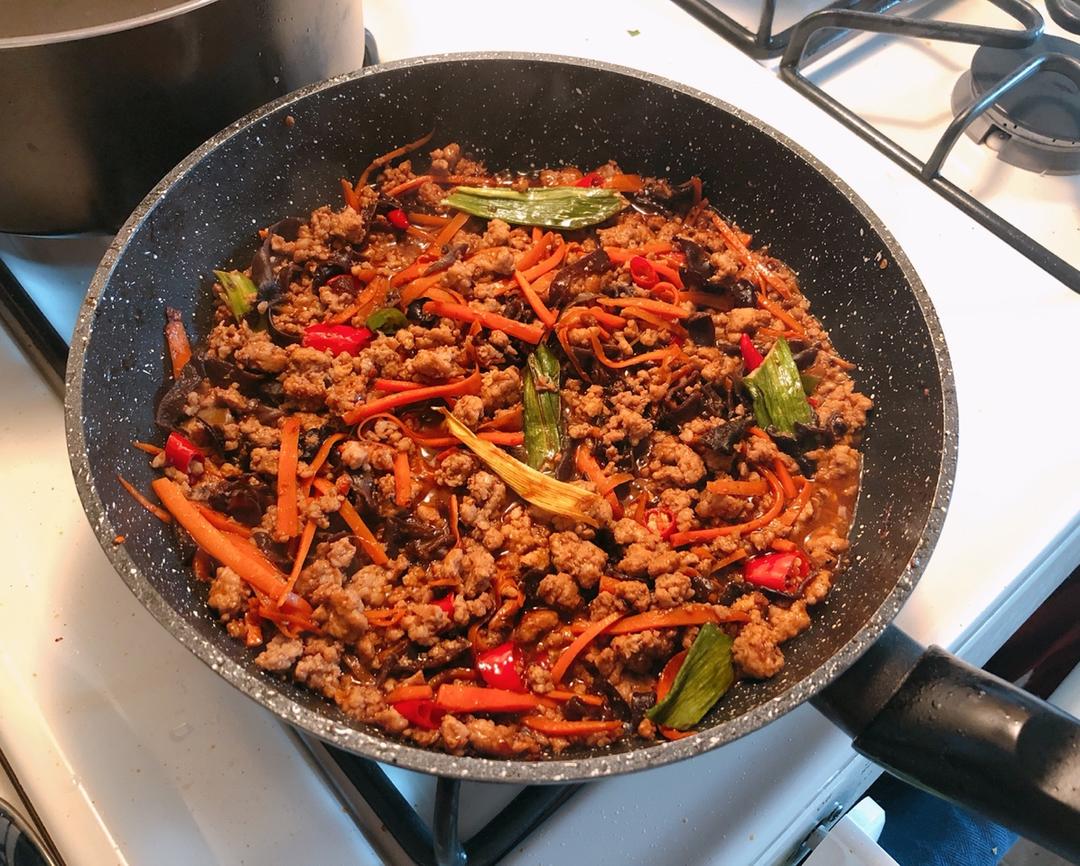 【原创】超下饭的家常川菜-鱼香肉丝（北方口味改良版）