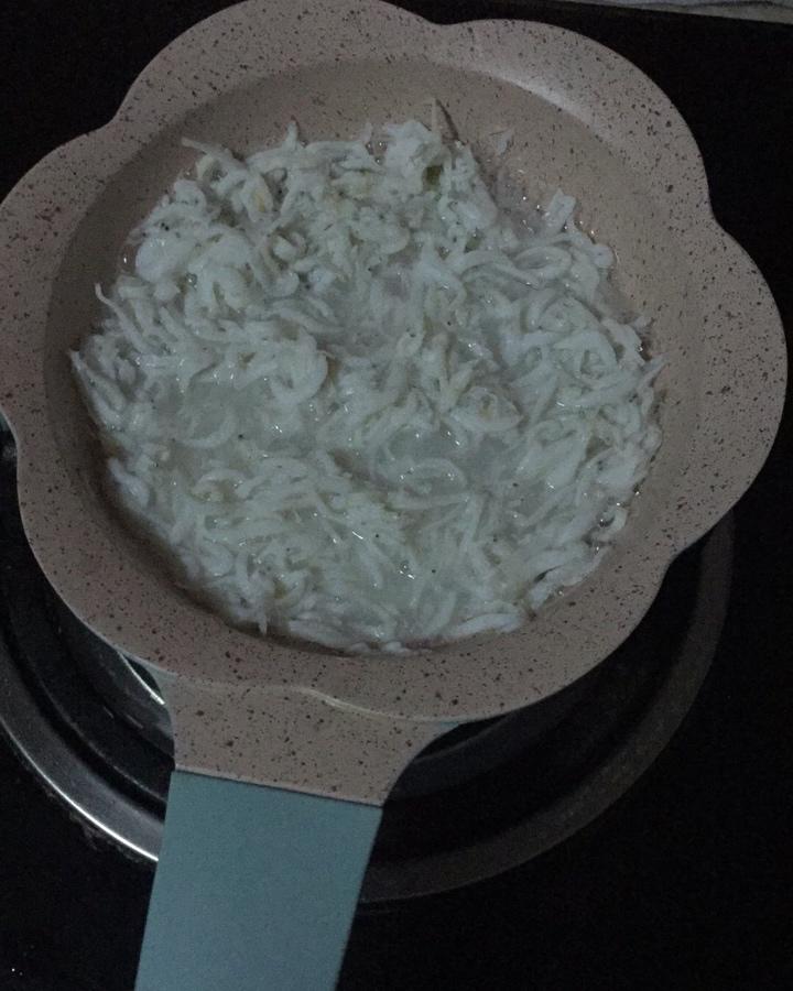 婴儿辅食虾皮粉、银鱼粉做法 天然味精