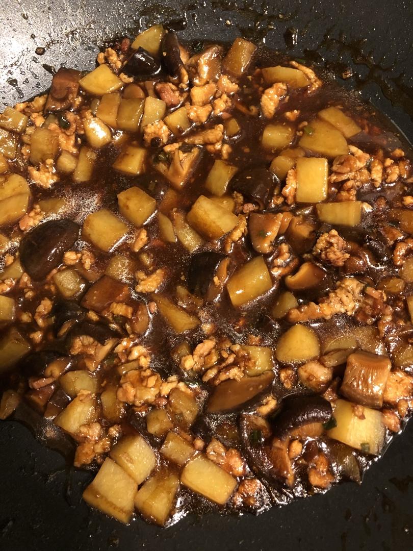 ㊙️香菇土豆肉沫拌饭❗️比外卖还好吃