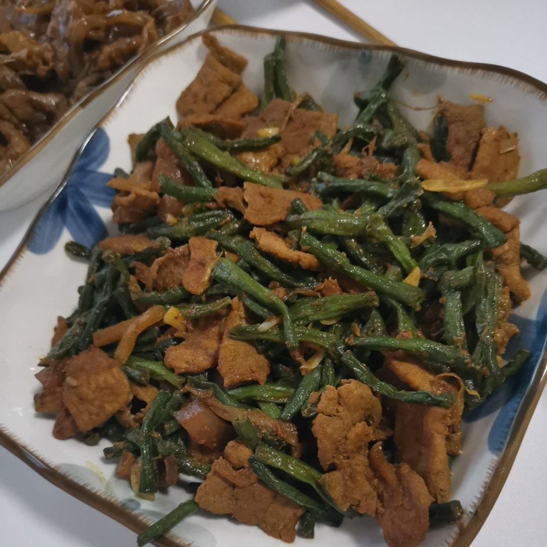豇豆炒肉