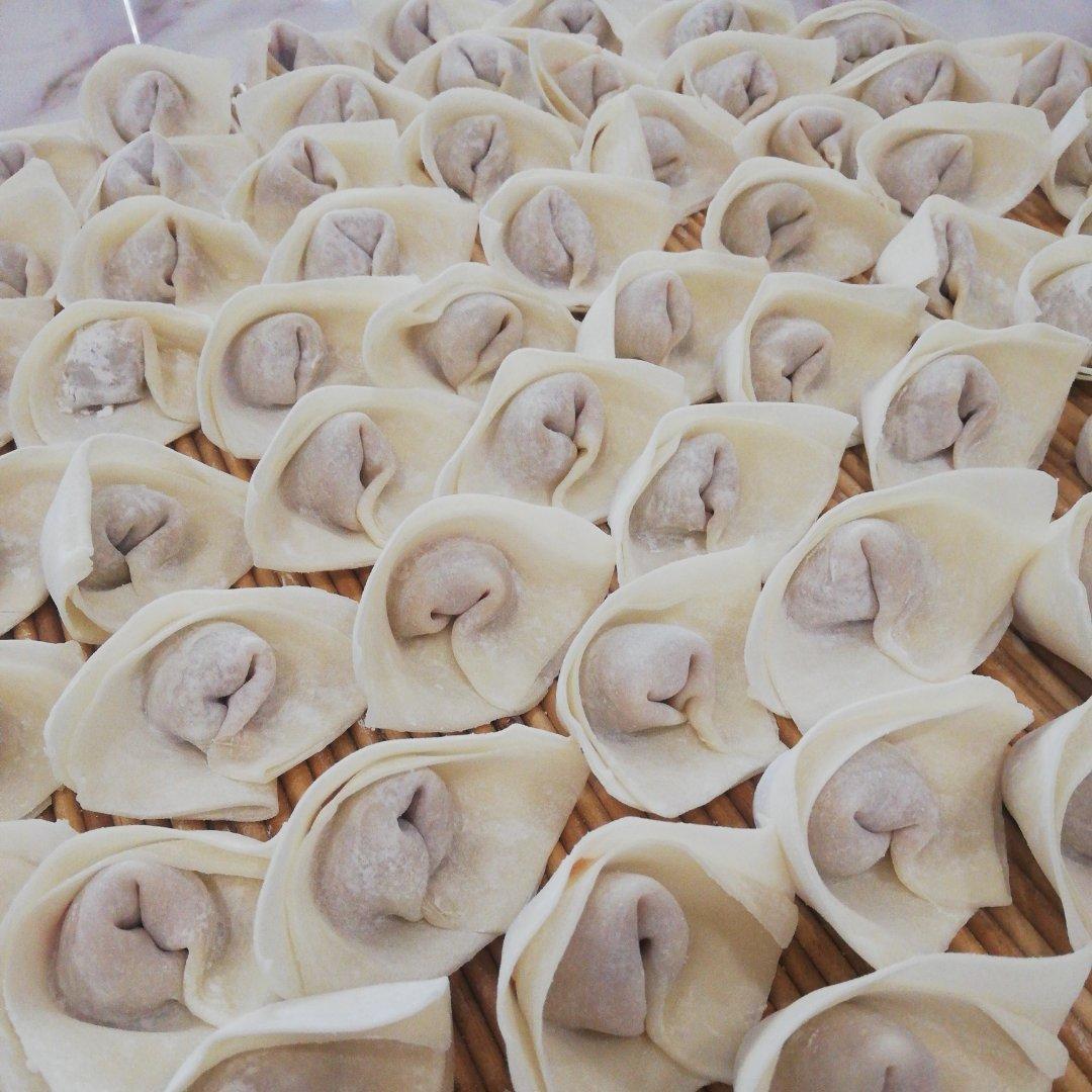 鲜肉小馄饨（附包馄饨手法）