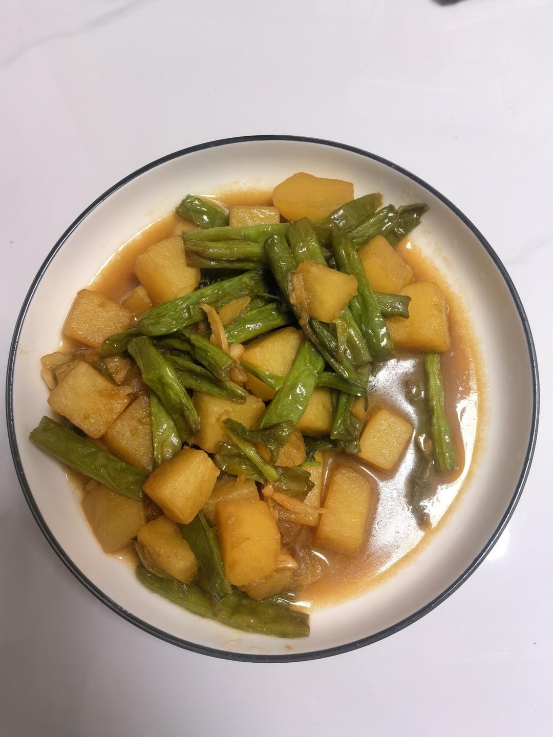 豆角炖土豆极简版💜