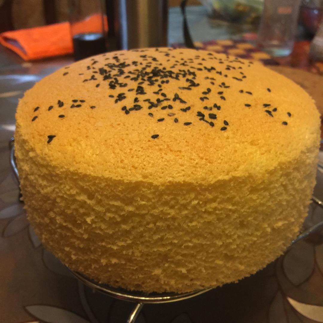 比戚风还要柔软Q弹的海绵蛋糕