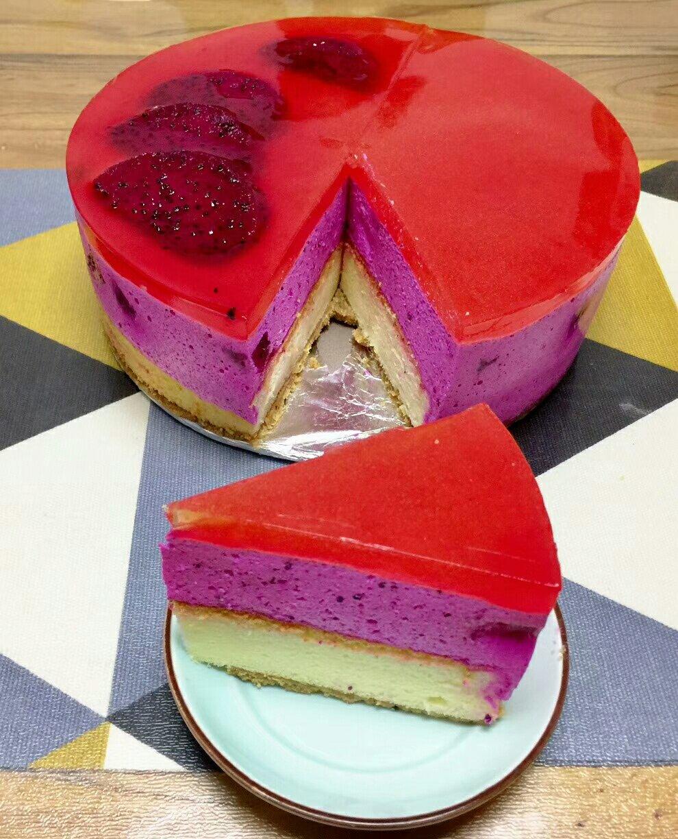 火龙果慕斯（小蛋糕）