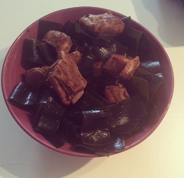 海带红烧排骨