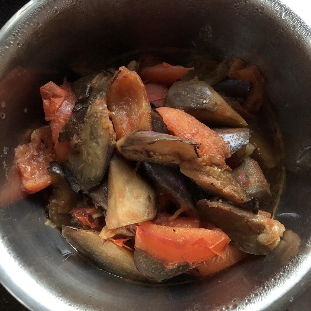 下饭菜～～西红柿炒茄子