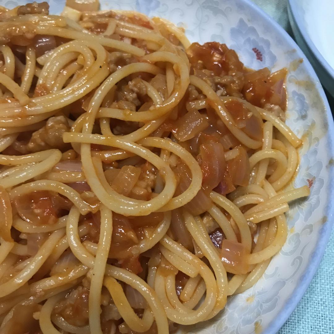 番茄肉酱意面
