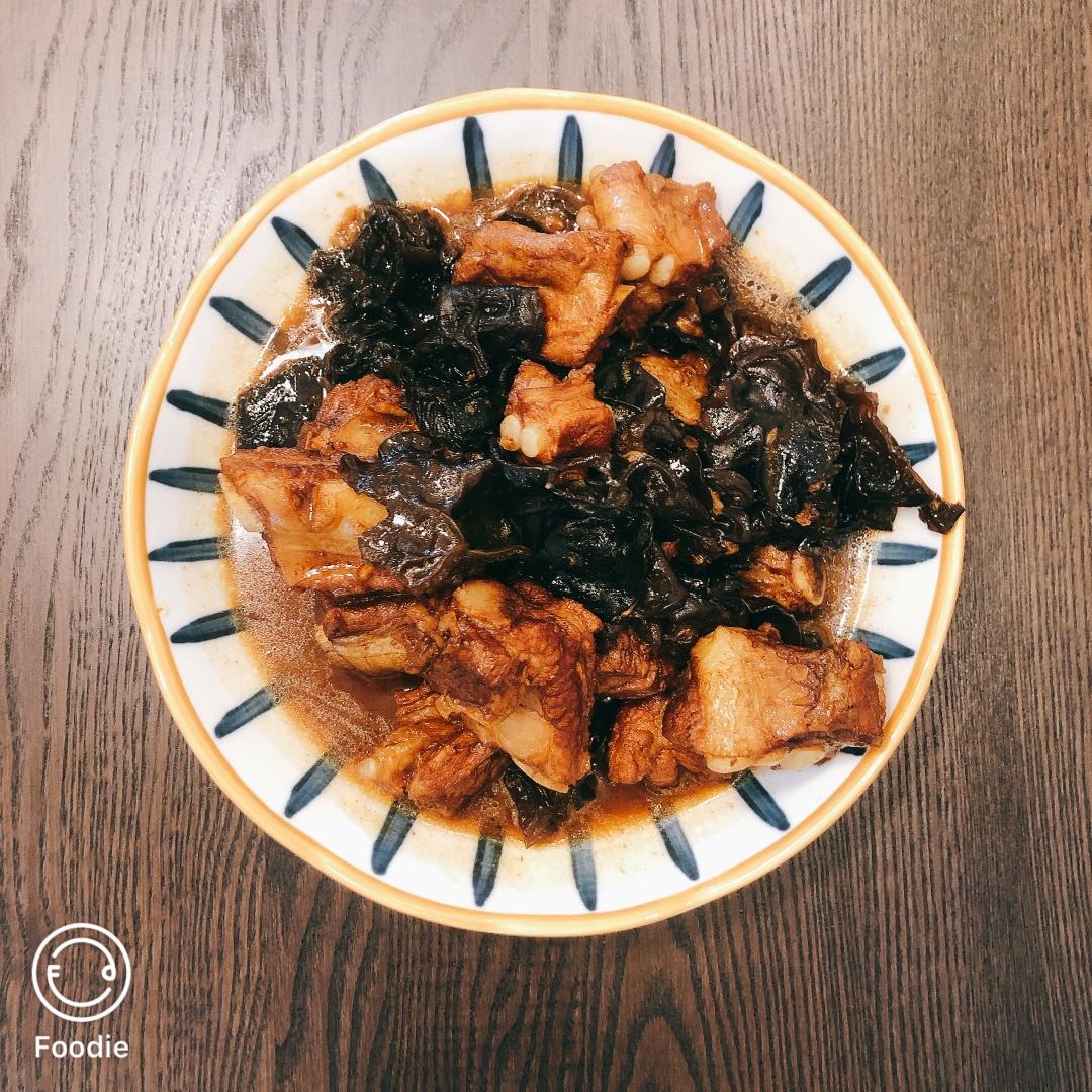 红烧排骨