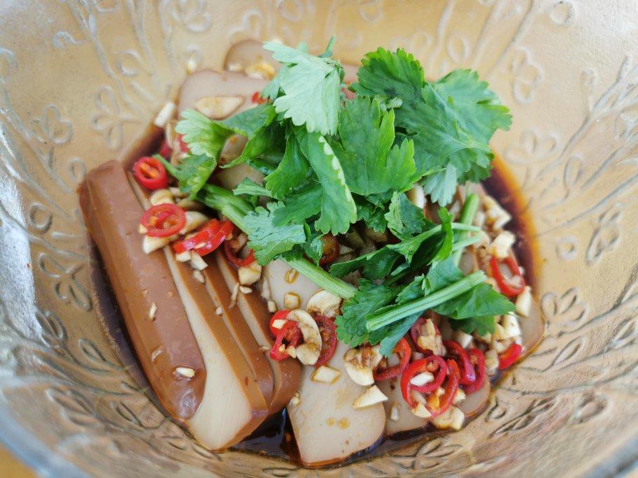 万能凉拌汁之凉拌鸡蛋干