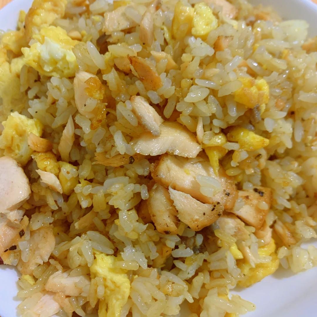 三文鱼炒饭