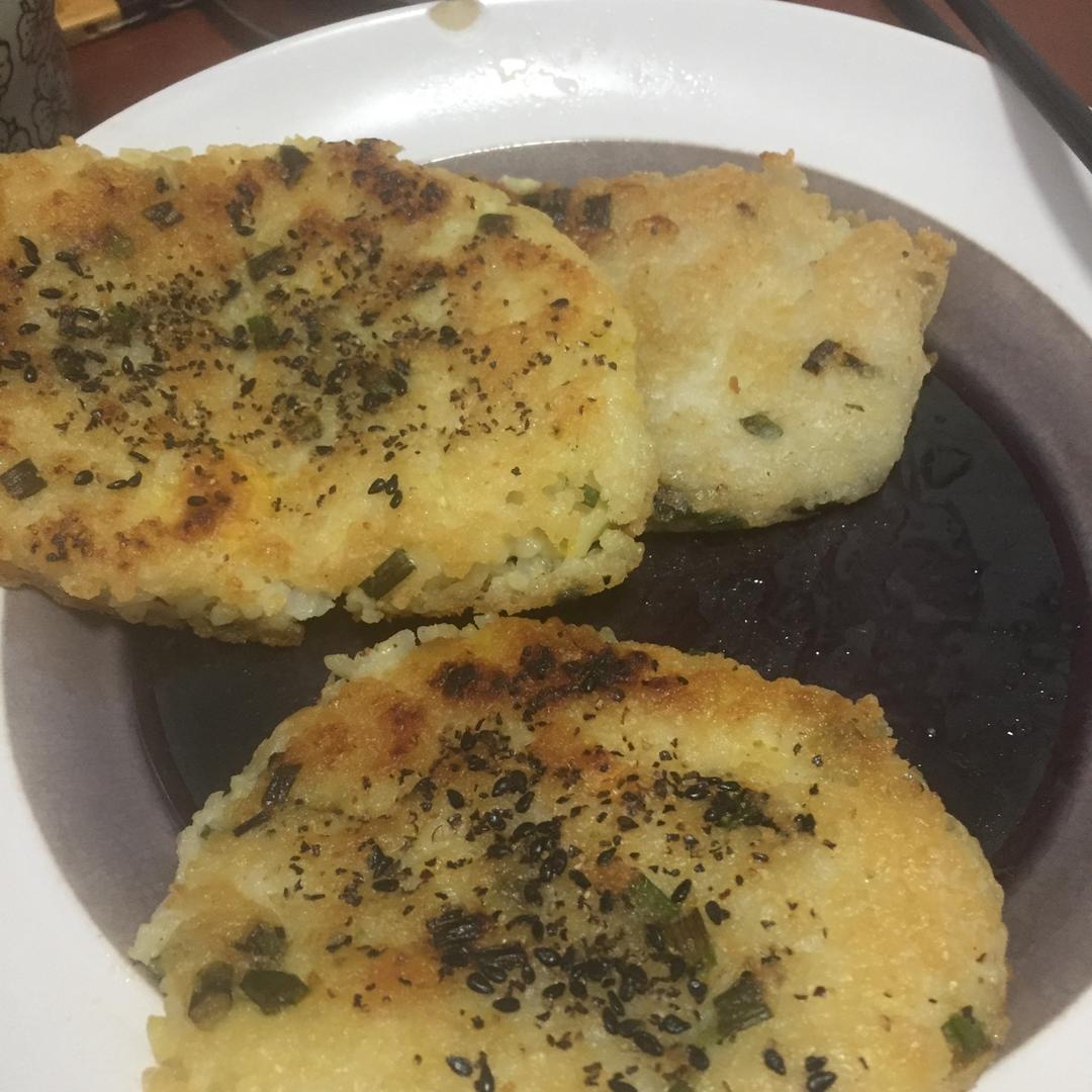 剩饭鸡蛋煎饼