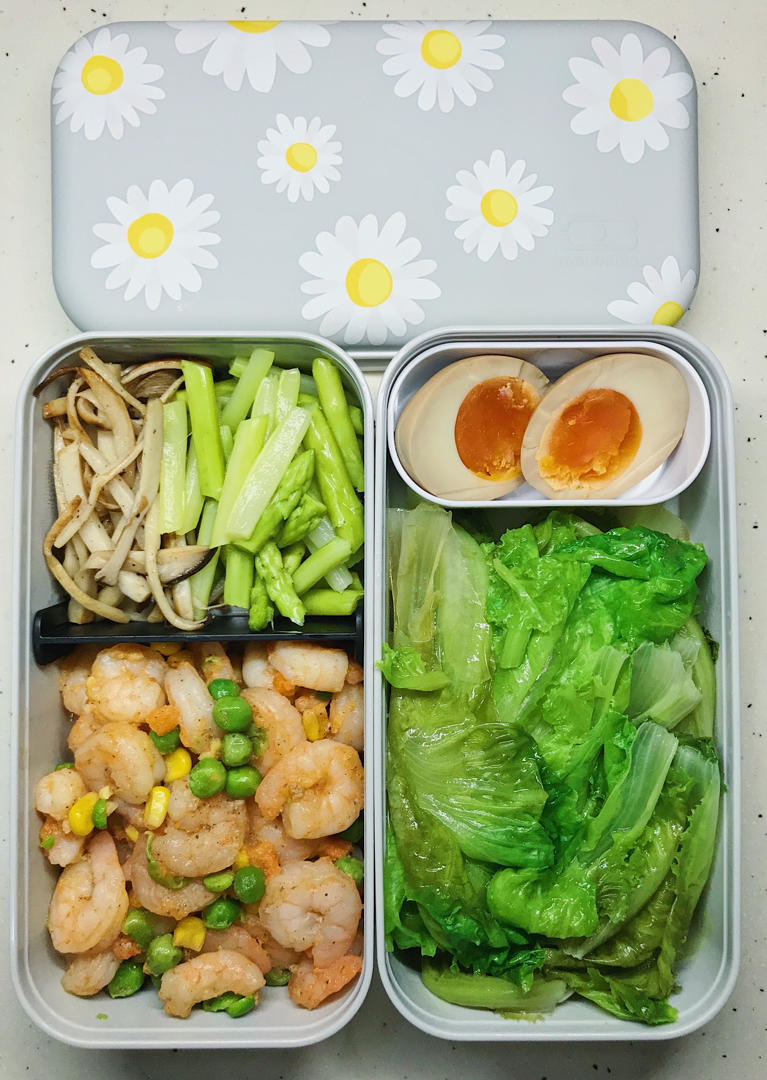 by白做的午餐便当