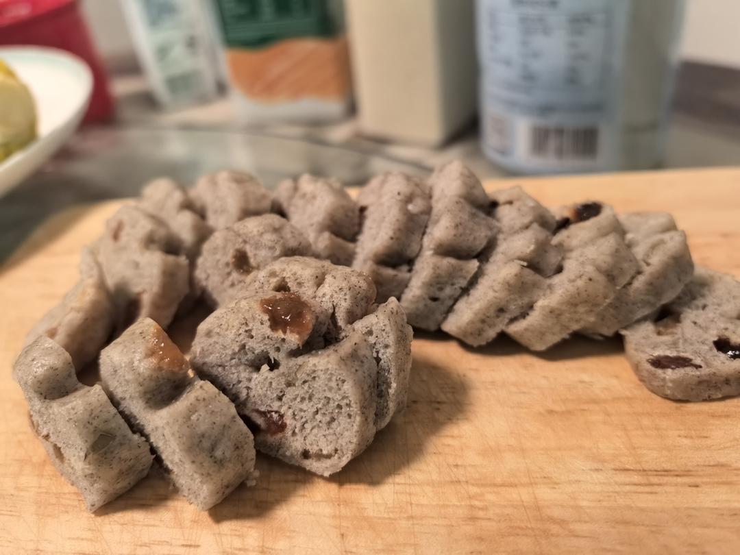 低卡瘦身｜黑豆豆渣发糕