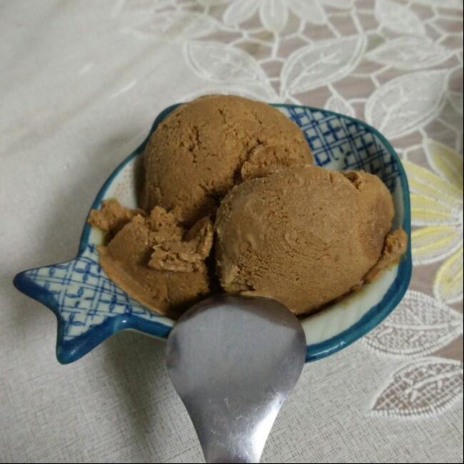 巧克力冰淇淋面包机版的做法