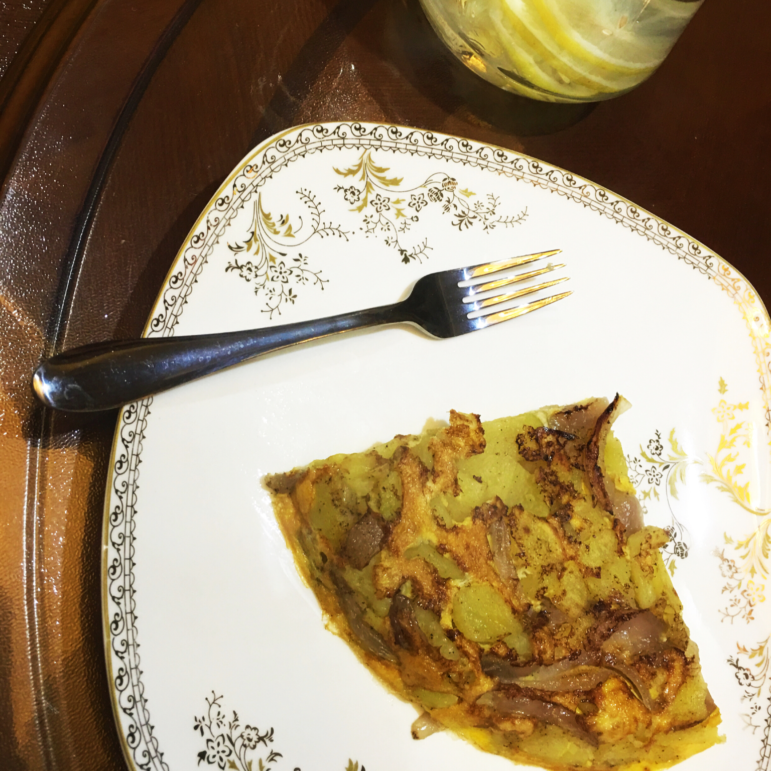 【蛋蛋去哪了】超容易上手的西班牙马铃薯烘蛋Tortilla de patatas