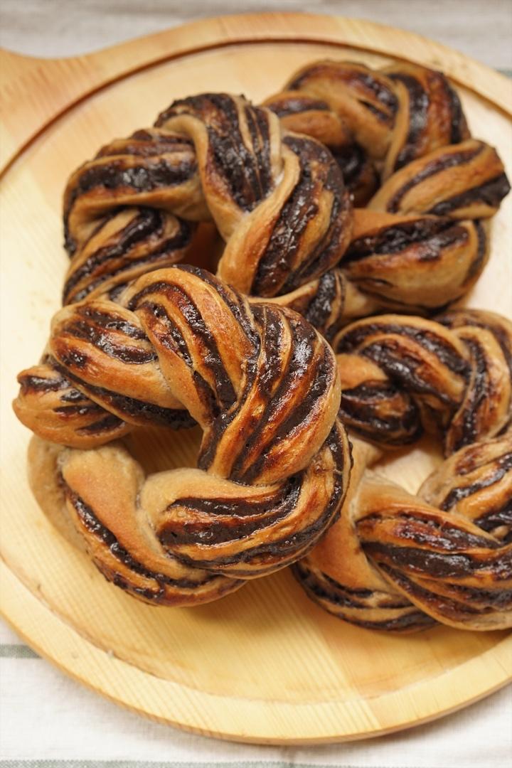 🌸养生黑芝麻红糖全麦fafa软欧面包（波兰种）