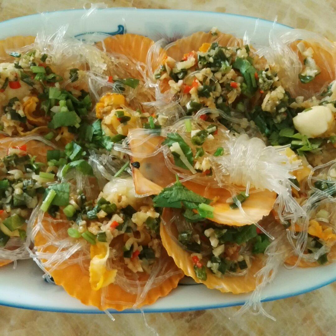 蒜蓉粉丝蒸扇贝