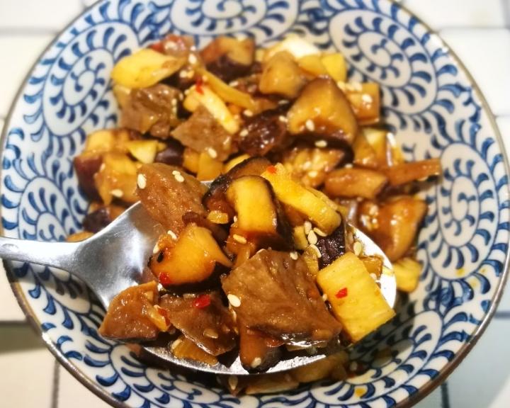 香菇笋丁牛肉酱