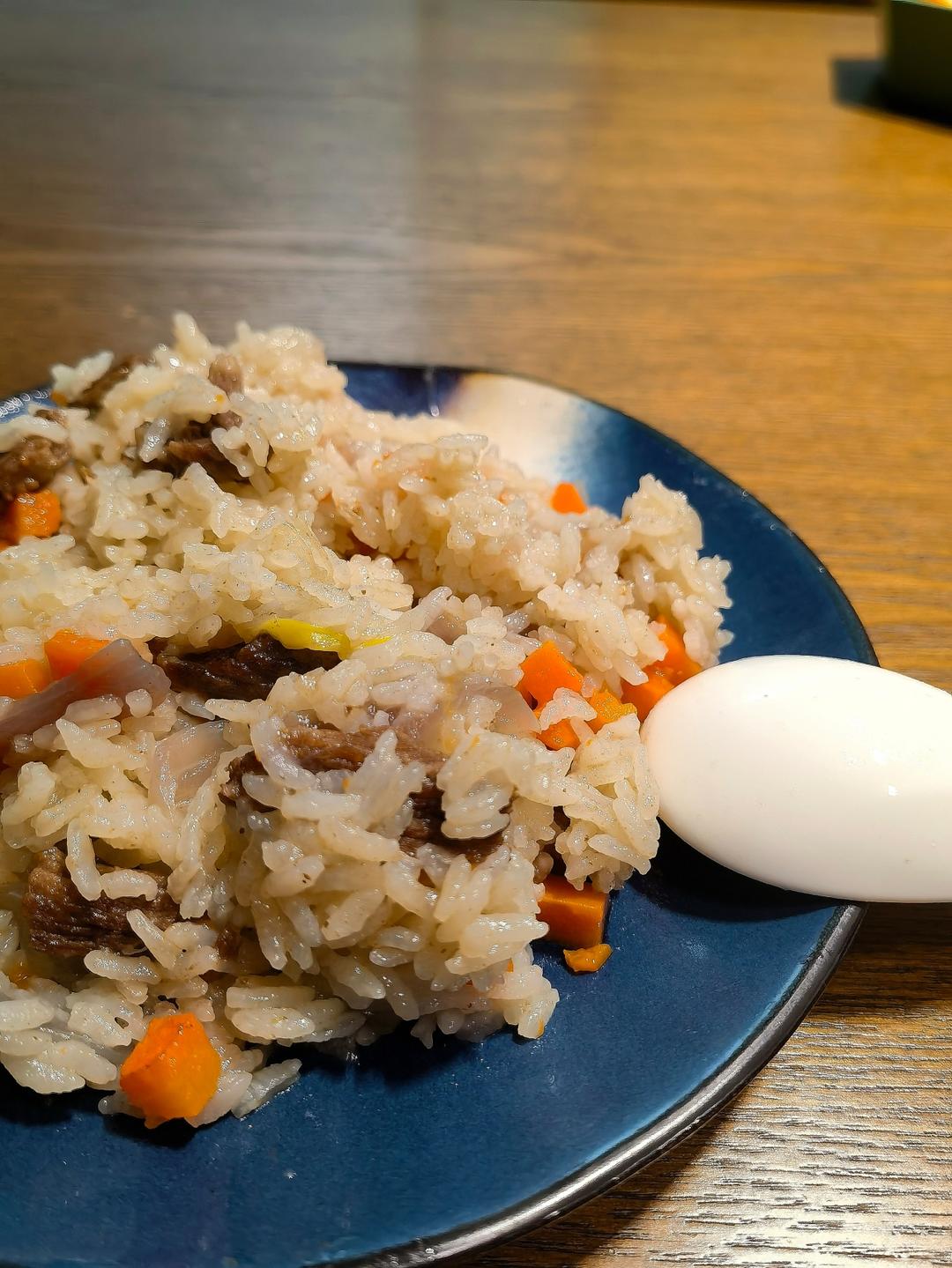 新疆抓饭（简单又好吃的电饭锅版）