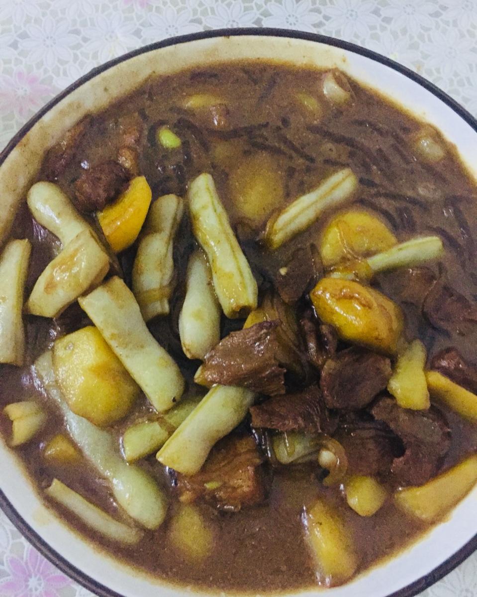 豆角土豆炖肉—东北家常炖菜