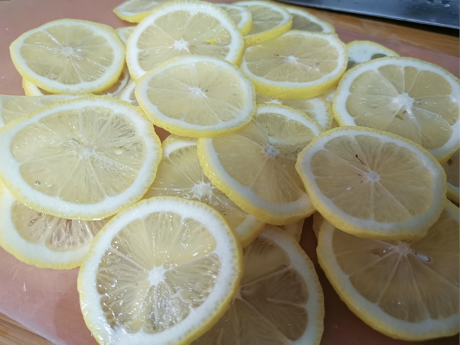 蜂蜜柠檬水（多图超详细小白版）的做法 步骤2