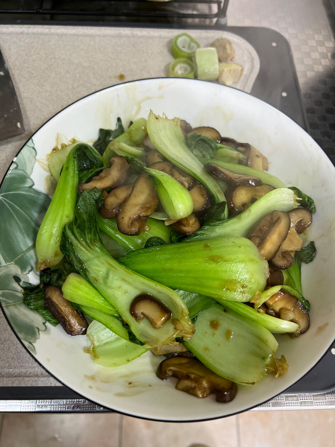 香菇油菜（简单快手）