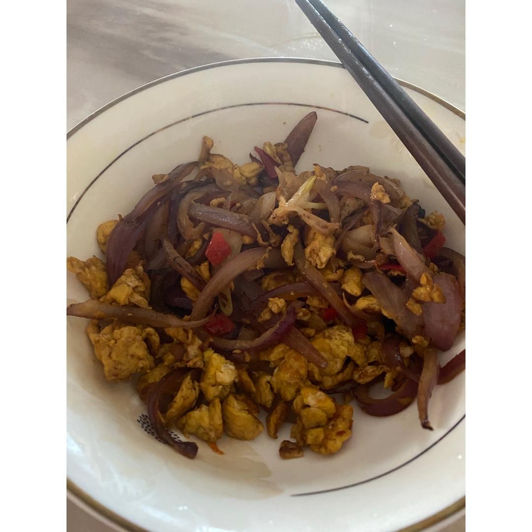 洋葱炒鸡蛋