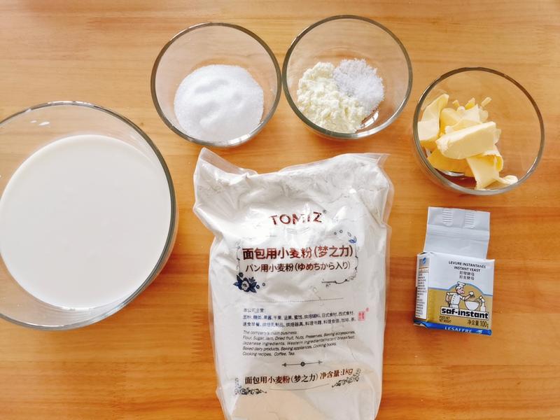 纯奶手撕吐司的做法 步骤1