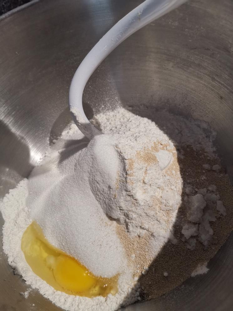 纯奶手撕吐司的做法 步骤1